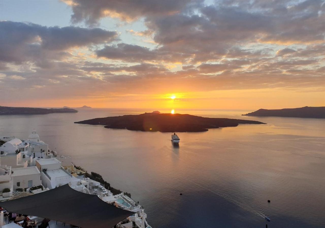 Loucas On The Cliff Hotell Fira  Eksteriør bilde